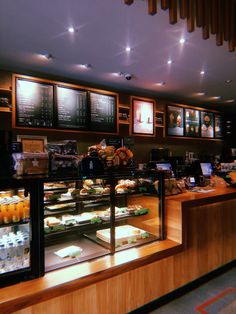 Cafe Rooftop, Caffe Design, Snack Rack, Shop Counter Design, Cafeteria Design, Restaurant Counter, Snack Display, Espresso Cafe, Bakery Shop Design