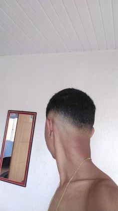 Long Buzz Cut, V Shaped Haircut, Buzz Haircut, Short Fade Haircut, Low Skin Fade, Drop Fade Haircut