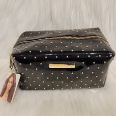 New With Tag. Thalia Sodi Shiny Black W/ Studs Cosmetic Bag Shiny Black. Gold Stud Accents. Zip Closure. Approximately 7.5 Inch X 4.75 Inch X 4.25 Inch Black Cosmetic Bag For Daily Use, Trendy Black Pouch Cosmetic Bag, Black Box Bag With Dust Bag Included, Chic Black Cosmetic Bag With Zipper Closure, Chic Black Cosmetic Bag With Zipper, Trendy Black Cosmetic Bag With Zipper Closure, Chic Black Bags With Zipper Pouch, Trendy Black Rectangular Cosmetic Bag, Chic Black Bag With Zipper Pouch