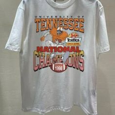 1. 100%Cotton 2. True To Size. Classic Fit 3. Size: S -> 4xl Great Gift Idea Volunteer Shirt, University Of Tennessee, Tennessee Volunteers, Tennessee, Color White, Tee Shirts, Mens Shirts, Man Shop, Football