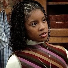 reagan gomez preston the parent hood 1990s Reagan Gomez 90s, Reagan Gomez, 90's Hairstyles, Black Girlhood, 80s Hairstyles, Black Hair 90s, Mommy Hairstyles, Hair 90s, Y2k Christmas