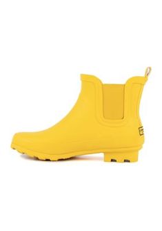 This fashionable rain boot is as trendy as they are comfy for your everyday outfit. | London Fog Women's Wembley Ankle Rain Boots, Yellow, 9M Outfit London, Ankle Rain Boots, Rain Boot, London Fog, Everyday Outfit, Everyday Outfits, Rain Boots, London, Boots