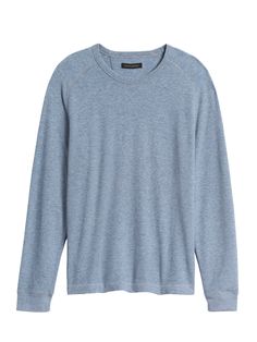 Casual Moisture-wicking Tops For Layering, Casual Tops With Moisture-wicking For Layering, Casual Midweight Crew Neck Top, Casual Midweight Tops For Layering, Comfortable Knit Crew Neck Top, Comfortable Crew Neck Knit Top, Versatile Cotton Tops With Moisture-wicking, Sporty Crew Neck Knit Top, Sporty Crew Neck Top In Knit