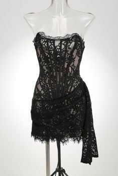 "Stunning Strapless Lace Corset Mini Dress. The tie back corset and draped skirt really make this dress a statement piece. Dress is very short, length about 27\". * Sizing - All items are made according to measurement ranges, they are NOT typical letter or numeric sizing. It is imperative to compare your exact measurements with the size chart provided either in the listing photos or item descriptions and to also add your measurements under Personalization. If you have any questions on sizing, pl Dresses Baddie, Sweetheart Outfit, Baddie Prom, White Birthday Dress, Birthday Dress For Women, Draped Corset, Lace Corset Dress, Dresses Corset, Corset Dresses