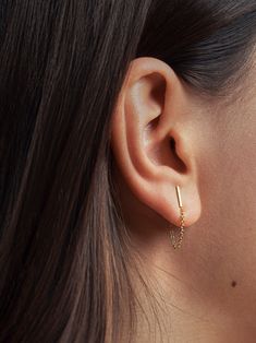 "Stud threader earrings  a minimalist earrings style for everyday use DETAILS * Approximate size : Bar measures 0,31\" (8mm) long x  0,04\" (1mm) thick, Chain length: 1,38\" (35mm), earring drop length: 0.94\"(24mm). * Earring backs are sterling silver scrolls. * Earring post length is 0,4\" (10mm). * Sold as a Pair. * This listing is for a pair of Bar Chain Stud earrings only. MATERIALS Please use the drop-down menu to select your preference: * 24k Yellow Gold Plated * 18k Rose Gold Plated * 92 Minimalist Everyday Hoop Earrings With Delicate Chain, Minimalist Box Chain Threader Drop Earrings, Minimalist Threader Drop Earrings With Box Chain, Minimalist Box Chain Drop Linear Earrings, Elegant Everyday Cartilage Earrings With Adjustable Chain, Minimalist Linear Earrings With Box Chain As Gift, Minimalist Linear Earrings With Box Chain For Gift, Modern Box Chain Earrings As Gift, Modern Box Chain Earrings For Gift