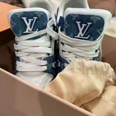 Description: Preloved In Excellent Condition Authentic Louis Vuitton Sneakers Size 9.5 Women. Louis Vuitton Low Top Sneakers White Lv Monogram Leather Trim Round-Toes Lace-Up Closure At Uppers Includes Box & Dust Bag Luxury Custom Blue Lace-up Sneakers, Louis Vuitton White Sneakers, Louis Vuitton Blue Lv Air Jordan 13, Luxury Low-top Sneakers With Logo Patch, Louis Vuitton Shoes Sneakers Men $250, Louis Vuitton Sneakers, Lv Monogram, Monogrammed Leather, Louis Vuitton Shoes