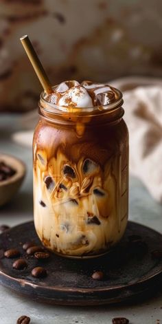 Caramel Hazelnut Iced Coffee [10 Minutes] - Chasety Caramel Hazelnut, Coffee Obsession, Coffee Drink Recipes, Ice Coffee Recipe, Coffee Dessert, Breakfast Items, Morning Food, Coffee Cafe