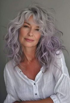 Lilac Silver Hair, Lilac Grey Hair, Short Wavy Haircuts, Grey Hair Transformation, Gorgeous Gray Hair, Wavy Haircuts, Headpiece Hairstyles, Hairdos For Short Hair