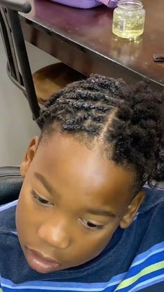 Twist For Men Short Hair, Braids For Men With Short Hair, Two Strand Twist On Short Hair, Short Braids For Men, Two Strand Twist Men Short Hair, Short Two Strand Twist, Two Strand Twist Men, Short Hair Twist Styles, Men Short Hair