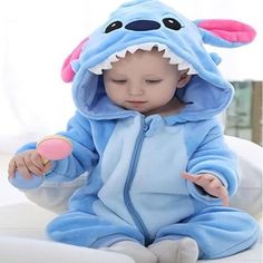 Stitch Costume For Infant - Playful Polyester Jumpsuits & Rompers - Available In Sizes 80cm And 90cm - Suitable For Ages 1-2 Years Stitch Costume For Infant Is An Ideal Selection For Transforming Your Infant Into The Most Adorable Creature In The Animal World! Crafted With Care And Precision, This Stitch Halloween Costume Is Sure To Make Your Infant's First Dress Up Session An Unforgettable Experience. We Recognize The Importance Of Comfort For Your Infant, Which Is Why We Have Chosen To Use Mat Pijama Stitch, Stitch Cosplay, Stitch Halloween Costume, Stitch Costume, Winter Flannel, Baby Flannel, Animal Onesie, Winter Baby Clothes, Boy And Girl Cartoon