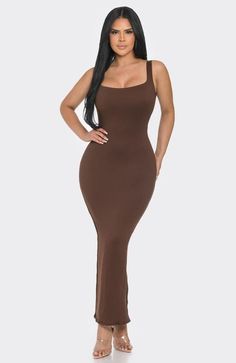 The Tati Bodycon Dress is the perfect blend of effortless style and versatility with its lower back cut and square neckline. Whether you dress it up or down, this dress is perfect for any occasion. Material :DTY Double lined Square Neck , with low back cut out Fabric Contents Material : DTY BRUSHED 96% POLY 4% SPANDEX Double layer Made in USA Night Out Tops, Date Nights, Activewear Fashion, Curve Dresses, Club Dresses, Lower Back, Low Back, Square Neckline, Brunei