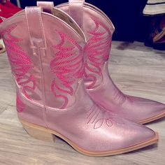 New Size 8.5 Shushop Pink On Pink Metallic Cowgirl Boots Pink Closed Toe Boots For Fall, Pink Medium Width Boots For Party, Pink Flat Heel Boots For Party, Pink High Heel Boots Medium Width, Pink Round Toe Boots For Summer, Summer Pink Round Toe Boots, Spring Party Mid-calf Boots With Closed Toe, Spring Party Mid-calf Closed Toe Boots, Casual Pink Mid-calf Boots With Round Toe