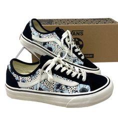 Vans Style 36 Decon Sneakers Floral Black Women's Canvas Suede Shoes Vn0007r2y40 Brand New With Box. 100% Authentic! The Animal Floral Style 36 Decon Vr3 Sf Blends Sustainable Design With Our Surf-Based Sidestripe Shoe. Featuring Uppers Made From 50% Organic Cotton Canvas And Responsibly Sourced Suede, Enhanced Comfort With Our Biobased Foam Vr3cush Footbed, And A New Vr3waffle Outsole That Uses Regeneratively Grown Natural Rubber, This Deconstructed Low Top Silhouette Fuses Modern And Vintage D Vans Sneakers With Rubber Sole, Vans Lace-up Canvas Shoes With Speckled Midsole, Vans Black Low-top Canvas Shoes, Black Skate Shoes With Rubber Sole For Spring, Black Slip-on Skate Shoes For Spring, Black Lace-up Vans Canvas Shoes, Black Canvas Shoes With Speckled Midsole For Spring, Black Sneakers With Speckled Midsole For Spring, Suede Vans