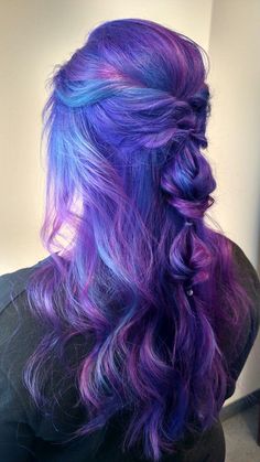 Galaxy Hair Color, Pink And Purple Hair, Blue Purple Hair, Blue And Pink Hair, Color Ideas For Short Hair, Galaxy Hair, Pretty Rainbow, Rainbow Hair Color