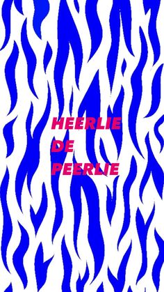 a blue and white fire pattern with the words here lies de perle