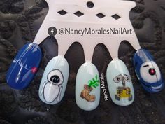 Walle And Eve Nails, Wall E Nail Art, Wall E Nails, Wall E Eva, Disney Nail, Art Hacks, Cartoon Wall, Disney Nails