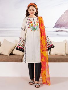 Limelight White u1444su 2pc Summer Printed 2022 Lawn Suit, Suit Shirt, Texture Fabric, Lawn Suits, Suit Shirts, Suit Fabric, Summer Prints, Pakistani Outfits, Fabric Stores Online