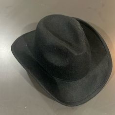 It’s A Brand New Hat Casual Felt Hat For Rodeo, Casual Felt Hat For Country Events, Black Casual Felt Hat One Size, Black Casual Felt Hat One Size Fits Most, Black Casual Felt Hat, Casual Black Felt Hat One Size, Casual Black Felt Hat For Rodeo, Casual Winter Felt Hat For Rodeo, Casual Single-color Fedora For Rodeo