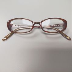 Vintage, Early Y2k Brown, Oval Plastic Eyeglass Frames With Demo Lenses. Metal, Detailed Cut Out Pattern On Temples With Brown, Plastic Temple Covers. Small Flaw In Demo Lens, But The Lenses Are Not Me At To Be Used For Wear. These Are Smaller Style Frame, Very Typical Of The Style Of The Early 2000s. New, Old Stock. Nostalgic Y2k Fashion. 2000s Genre. L227 Model Sk4 Color Brown Eye Width 50mm Eye Height 27mm Bridge 18mm Temple Length 135mm Cool Frames Glasses, Funky Eyeglasses For Women, Glasses Thick Frames, 2000s Glasses Frames, Early 2000s Glasses, Eyebuy Direct Glasses, Rectangle Glasses Woman, Y2k Eyeglasses, Oval Shaped Glasses