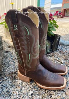 R. Watson Women's Arizona Tan Calf Leather Square Toe Cowgirl Boots RW | Painted Cowgirl Western Store Green Western Boots For Rodeo, Western Green Snip Toe Boots, Green Snip Toe Ranch Boots, Fitted Green Snip Toe Boots, Charreada Outfits, Square Toe Boots Cowgirl, Square Toe Cowgirl Boots, Women Cowboy Boots, Tall Cowgirl Boots