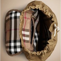 This Iconic Check Pattern Backpack Has Been Used Probably 5 Times. That Print Has Been Lining The Burberry Trench Coats Since The 1920s. This Is Absolutely Amazing Condition. Burberry Backpack Women, Pattern Backpack, Burberry Trench, Burberry Trench Coat, Patterned Backpack, The 1920s, Canvas Backpack, Trench Coats, Check Pattern