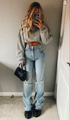 Trendy Black Jeans Outfit, Long Straight Jeans Outfit, Cold Outfits For School, Looks Pinterest, Cooler Look, Outfit Inspiration Fall, Causual Outfits