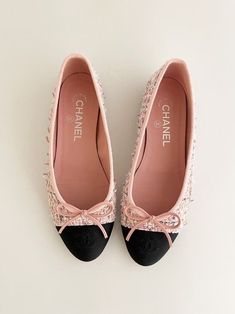 Romantic Shoes, Coquette Outfit, Chanel Flats, Chanel Pink, Classy Shoes, Pink Chanel, Fancy Shoes, Shoe Inspo, Aesthetic Pink