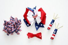 Fourth of July hair bows-the firecrackers are adorable! 4th Of July Parade, 4th Of July Nails, July Crafts, Ribbon Hair Bows, Making Hair Bows, Cheer Bows, Ribbon Crafts