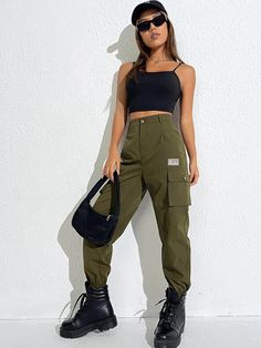 Make a bold statement with our Letter Print Zipper Cargo Pant. These pants feature a stylish letter print design that adds a unique and contemporary touch to your look. The zipper closures provide both style and functionality, while the comfortable fit ensures all-day comfort. Made from high-quality fabric, these cargo pants are a must-have for fashion enthusiasts who want to showcase their personal style. Specification: Style: Casual Pattern Type: Letter Type: Cargo Pants Closure Type: Zipper F A Stylish Letter, Stylish Letters, Trendy Denim, Types Of Lettering, Cargo Pant, Casual Denim, Letter Print, Letter Prints, Cargo Pants