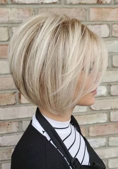 Bobcut Hairstyles Medium, Volume Bob, Cute Bob Hairstyles, Short Bobs With Bangs, Blonde Bob Haircut, Medium Hairstyles, Popular Haircuts, Short Bob Haircuts