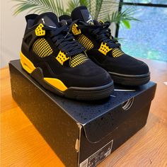 Black/Tour Yellow/White Size M 9 / W 10.5 Men's Shoes Style Dh6927-017 Black And Yellow Jordans, Yellow Jordans, Jordans 4s, Jordan 4s, Jordan 4 Retro, Air Jordan 4, Air Jordan 4 Retro, Jordans For Men, Mens Fashion Shoes