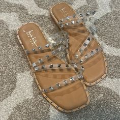 Nicole Miller Clear Studded Sandals Size 8. Never Worn. Summer Spiked Open Heel Heels, Chic Spiked Sandals For Summer, Open Toe Synthetic Sandals With Spikes, Trendy Spiked Sandals For Spring, Trendy Round Toe Sandals With Spikes, Trendy Spiked Sandals With Round Toe, Chic Open Toe Sandals With Spikes, Spiked Open Toe Synthetic Sandals, Trendy Spiked Round Toe Sandals