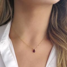 "I smiled to myself when I first made this piece - the tiny pop of crimson garnet on a gold chain is perfect. It's a faceted, translucent stone that catches the light beautifully. I hand-wrap the gemstone onto the chain with gold filled wire. Shop my website » www.etsy.com/shop/landonlacey it's in the DETAILS . . . » 14k gold filled chain » Genuine garnet teardrop » Spring ring clasp » The model is wearing this necklace at 16\" in the first photo. 16\" will NOT fit around all necks - please meas Red Teardrop Necklace, Garnet Jewelry Necklaces, Red And Gold Necklace, Garnet Jewelry Necklace, Garnet Necklace Gold, Red Garnet Necklace, Cat Necklace Gold, Glasses Frames Trendy, Red Pendants