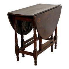 Circa Early 18th Century English Oak Drop Leaf Table | Chairish Vintage Drop Leaf Table Dining Room, Antique Gate Leg Table, Drop Leaf Table, Leaf Table, Apartment Ideas, Round Table, Accent Table, Antique Furniture, Table Furniture