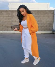 Cute Outfits For 60 Degree Weather Casual, Plus Size Fashion For Women With Belly Dresses, Dressy Casual With Sneakers, Brunch Attire Winter, Casual Work Outfits Spring 2024, Fall Looks 2023, Warm Casual Outfits, Winter Fashion Black Women, Boston Vibes