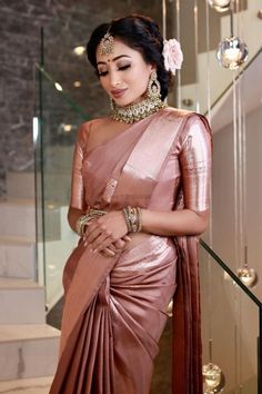 South Indian Saree Look Modern, Bride Sister Saree South Indian, South Indian Bride Pastel Saree, Pastel Wedding Saree South Indian, Dusty Rose Saree, Wedding Saree For Dusky Skin Tone, Tamil Bride Traditional Saree, Tamil Bridal Saree, South Indian Engagement Look