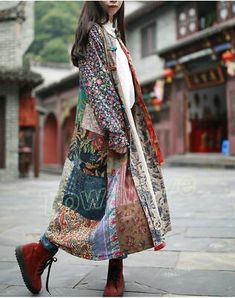 Women 100% Cotton Linen Folk Art Maxi Long Button Floral Loose Jacket Dress Coat | eBay Quilted Housecoat, Women's Trench Coat, Hippie Jacket, Moda Hippie, Floral Print Jacket, Patchwork Clothes, Patchwork Coat, Long Coat Women, Spring Coat