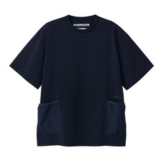 ・サイドに大きなメッシュポケットを配備した切り替えTシャツ。・細番手の糸をハイゲージで編み込んだ生地を使用。・ポリウレタンによる優れたストレッチ性。・程よいリラックスシルエット。着用モデル H：180cm 着用サイズ：2 Sporty Crew Neck Top With Side Pockets, Sporty Short Sleeve Tops With Side Pockets, Crew Neck Top With Side Pockets For Workwear, Casual White T-shirt With Contrast Panels, Stretch Technical T-shirt, Short Sleeve T-shirt With Contrast Panels For Streetwear, Sporty Black T-shirt With Contrast Panels, White Relaxed Fit T-shirt With Logo Detail, Caddy Bag