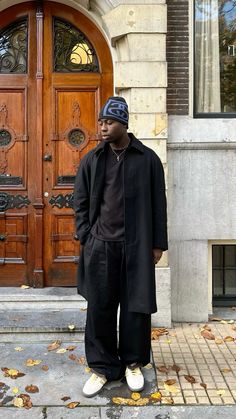 Black Trench Coat Outfit Men Casual, Black Coat Casual Outfit, Trench Coat Streetwear, Black Trench Coat Outfit Men, Trench Coat Outfit Men, Outfit With Trench Coat, Starboy Fits, Black Trench Coat Outfit