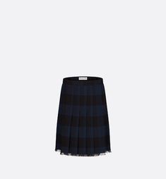 Discovery Museum, Navy Blue Tie, Cute Skirt Outfits, White Crystals, Trendy Clothes, Rectangular Sunglasses, Sneakers Blue, Blue Check