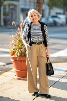 Spring Mid-rise Cotton Wide Leg Pants, Wide-leg Linen Bottoms For Fall, Fall Medium Wash Mid-rise Wide Leg Pants, Linen Wide-leg Pants For Fall, Medium Wash Mid-rise Wide Leg Cotton Pants, Shrunken Sweater, Tie Waist Shirt, Dressed For My Day, Black Cropped Pants