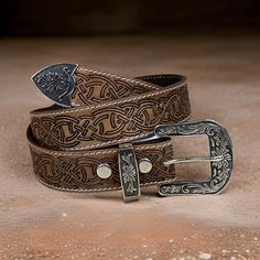 -  100% genuine leather. -  Custom engrave option. - Width - 1.5 inches,  -  High quality buckle. Personalized leather belt for men, custom belt for men with mono, monogramed leather belt, leather belt with initials, personalized belts Engraved Leather Western Belt, Western Style Engraved Leather Belt, Engraved Leather Belt Buckles, Adjustable, Classic Hand-tooled Leather Belt, Classic Hand Tooled Leather Belt, Engraved Leather Adjustable Belt Buckles, Adjustable Engraved Leather Belt Buckles, Adjustable Embossed Leather Belt, Adjustable Engraved Leather Belt