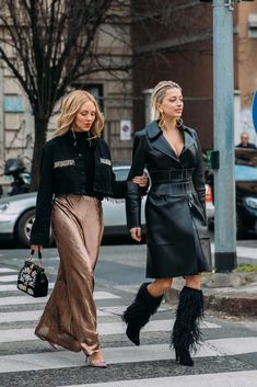 Street style fashion / fall outfit inspiration / winter outfits #outfit #street style Trent Coat, Cheetah Skirt, Maxi Rok, Blogger Fashion