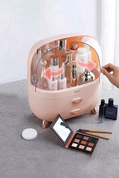 🌼【Practical and portable】This large makeup organizer is elegant and easily fits into any room decor. 🌼【Large Makeup Organize】This large-capacity portable skincare organizer is effortlessly organized for multiple projects so you're ready to go in style. Even tall bottles of skincare products are no problem. 🌼【Waterproof And Dustproof】 The ultra-large makeup organiser box can accommodate a large number of cosmetics and beauty products, allowing all items to be stored in an organized manner. The transparent cover provides dust and water resistance, keeping the internal items clean and tidy. 🌼【Versatile Usage:】It can be placed not only on a dressing table but also on a desk, in the bathroom, bedroom, office, countertop, cabinet, toilet, kitchen, and other places, making it very practical. Dressing Vanity, Skincare Organizer, Makeup Organiser, Countertop Cabinet, Makeup Storage Box, Skincare Organization, Makeup Gift, Organizer Storage, Organiser Box