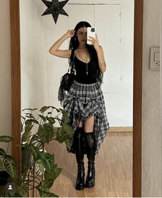 Eclectic Goth Fashion, The Marias Concert Outfit, Clean Goth Outfits Summer, Grunge Outfits Maxi Skirt, Grunge Rave Outfits, Black Alternative Fashion Skirt, Goth Maxi Skirt Outfit, Long Black Skirt Outfit Fairy Grunge, Whimsigoth Black Skirt Outfit