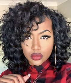 Kręcony Bob, Short Curly Weave Hairstyles, Bob Riccio, Short Curly Weave, Sew In Weave Hairstyles, Ocean Wave Crochet Hair, Curly Crochet Braids, Crochet Hairstyles