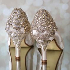 "Make your wedding dress jealous with these 2 1/2\" peep toe wedding shoes (measured like this: http://www.customweddingshoe.com/how-heel-height-is-measured.html). Made-to-order for each bride, these Champagne wedding shoes feature a matching lace applique custom cut to fit the back of the shoes and hand adorned with matching champagne crystals. Please note that this listing includes the shoes only and not the handbag. Color Change: Want this shoe in a different color? We can change the base sho Vintage Wedding Shoes, Gold Bridal Shoes, Champagne Wedding Shoes, Art Deco Shoes, Dream Wedding Shoes, Custom Wedding Shoes, Wedding Shoes Vintage, Crystal Wedding Shoes, Wedding Flip Flops