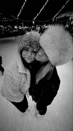 Stockholm Winter, Winter Photos, Best Friend Photos, Winter Girls