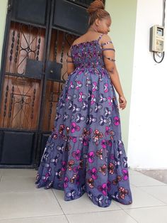 Simple Ankara Gowns, Ankara Long Gown Styles, African American Fashion, Traditional African Clothing, Dresses For Pregnant Women