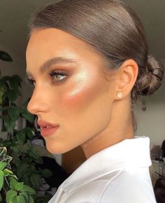 Best Contour Makeup, Best Contouring Products, Contouring Makeup, Rings Ideas, Smink Inspiration, Beauty Make-up, Neutral Makeup, Braut Make-up, Glowing Makeup